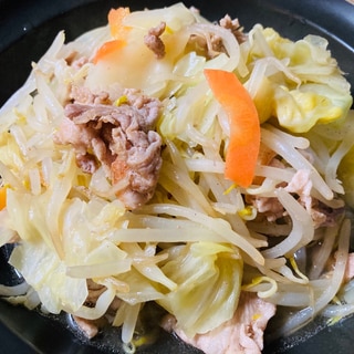 残ったラーメンスープで！肉野菜炒め